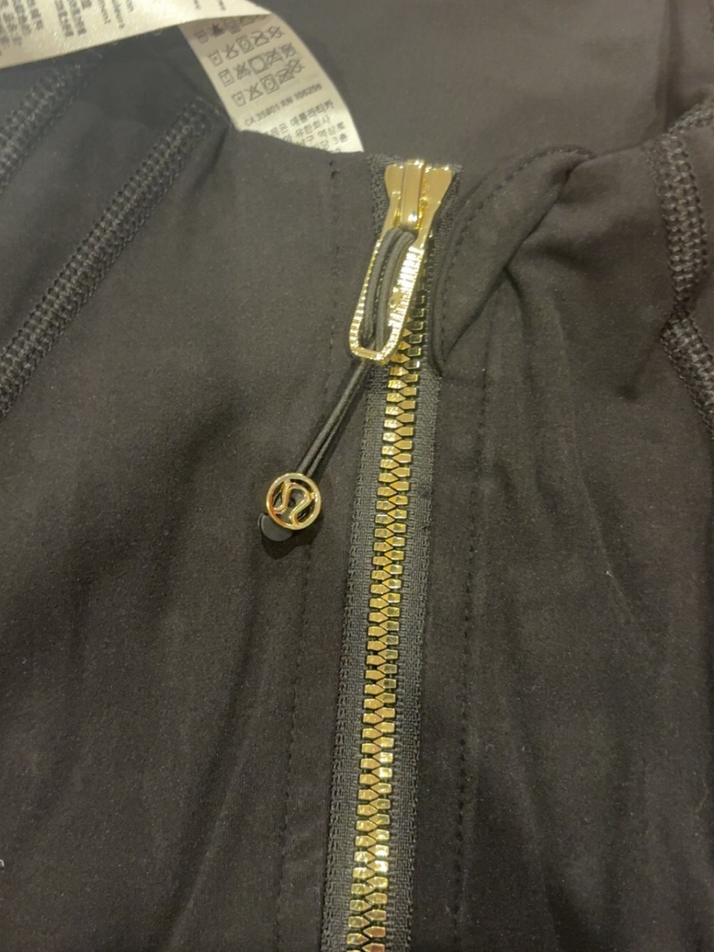 lululemon Women’s Jacket Black - Picture 3 of 6
